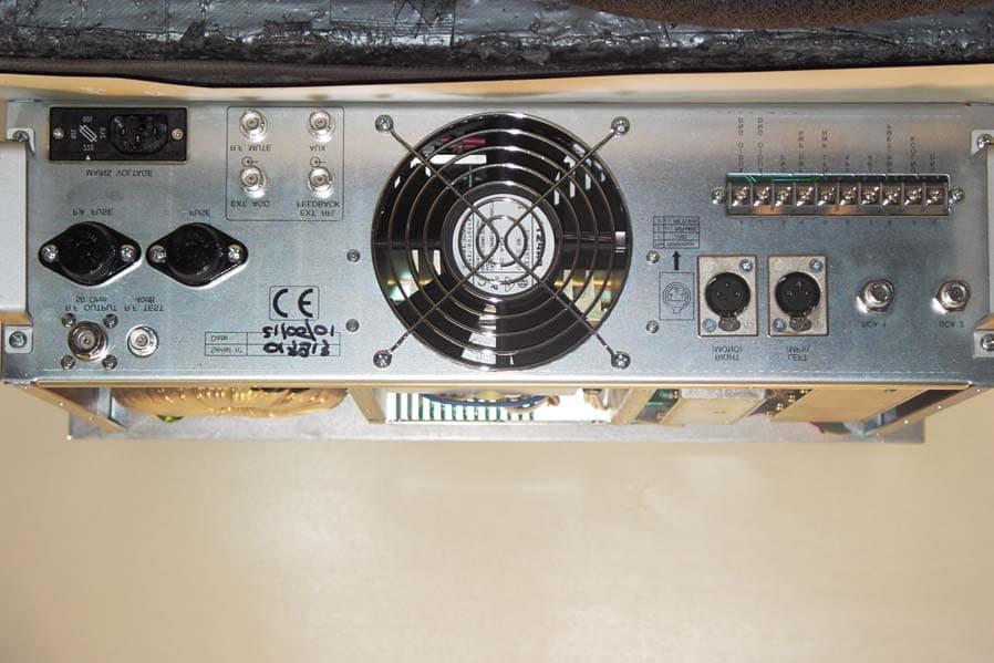 XT 150 Frequency agile FM Transmitter - FCC ID E6T072503FMW150 - BEXT Inc (2)