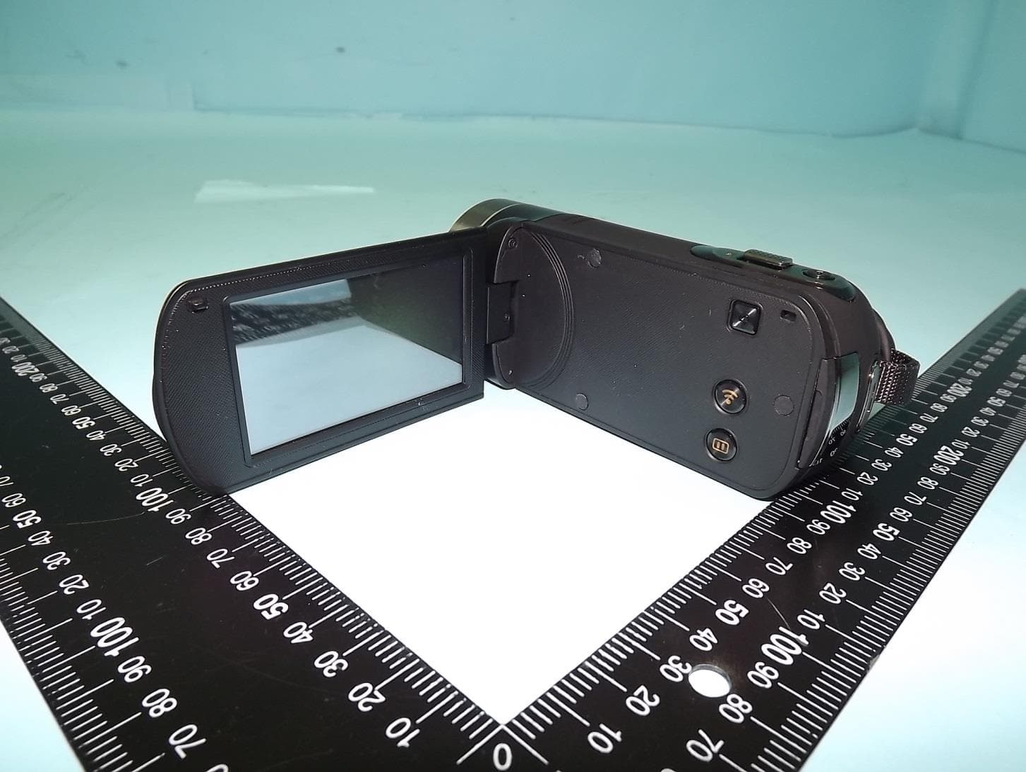 WIRELESS CAMCORDER - FCC ID E8HDCD210C200 - Chicony Electronics Co Ltd (2)