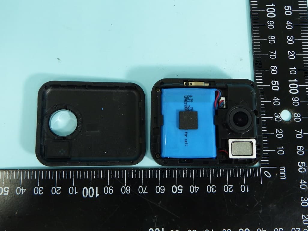 Wireless Digital Camera - FCC ID E8HDCD245R50 - Chicony Electronics Co Ltd (4)