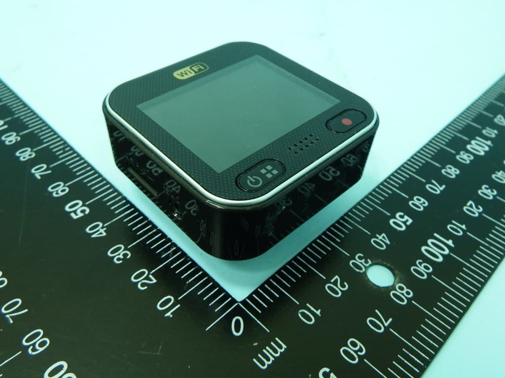 WIRELESS DIGITAL CAMERA - FCC ID E8HDCD248R40 - Chicony Electronics Co Ltd (4)