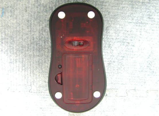 Wireless Mouse - FCC ID E8HMR-0404T - Chicony Electronics Co Ltd (2)