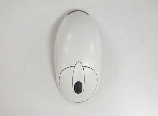Wireless Mouse - FCC ID E8HMSR0305T - Chicony Electronics Co Ltd (2)