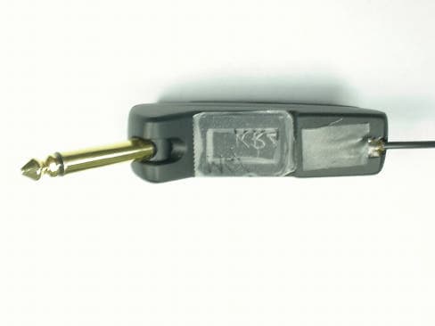 Guitar Bug GB 40 - FCC ID E9MGB40 - AKG Acoustics US (2)