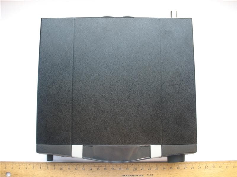 Stationary Transmitter - FCC ID E9MSST4 - AKG Acoustics US