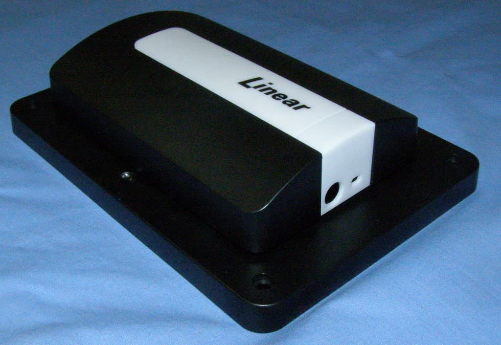 Garage Door Opener Remote Command Transceiver - FCC ID EF400128 - Nice North America LLC