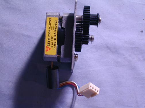 Image Scanner With USB & 1994 Interface - FCC ID EF9MRS-2400FU - Microtek International Inc (5)
