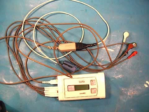 Escort Telepak - FCC ID EHC20701 - Medical Data Electronics