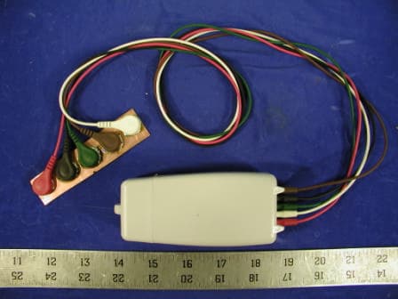 Medical Telemetry Transmitter - FCC ID EHCDS2 - Medical Data Electronics