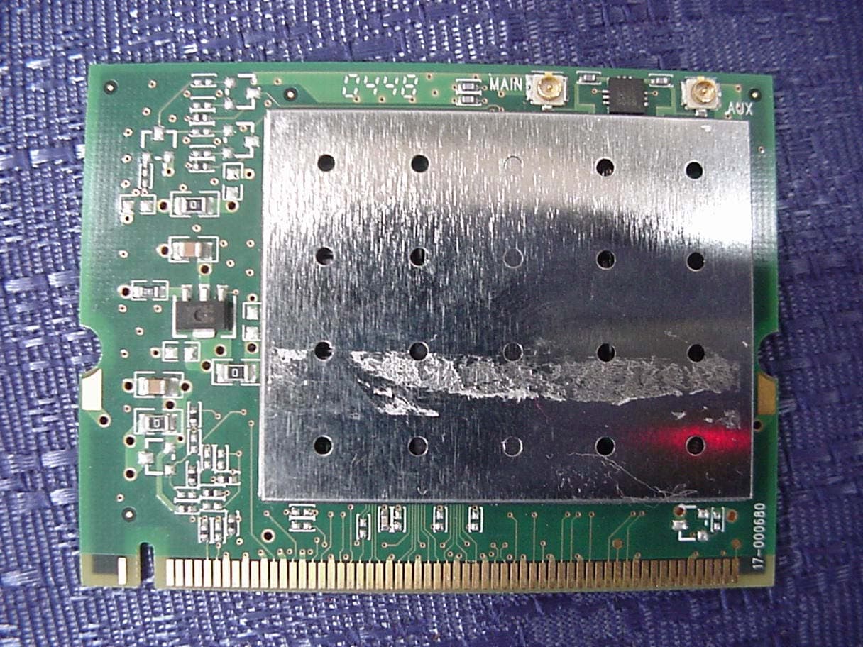 Lifebook S series w/ WLL4070 11ABG WL & BT - FCC ID EJE-WB0021 - Fujitsu Client Computing Limited (FCCL)