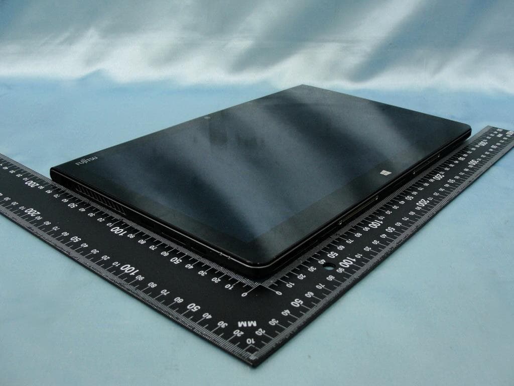 Fujitsu Tablet PC Q704 - FCC ID EJE-WB0087 - Fujitsu Client Computing Limited (FCCL) (4)