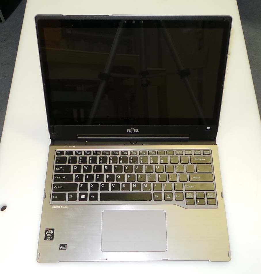 Fujitsu LifeBook T Series T936 with Intel 8260NGW - FCC ID EJE-WB0096 - Fujitsu Client Computing Limited (FCCL)