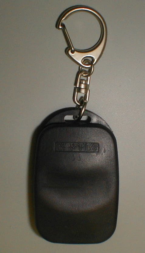 Security R/C Transmitter - FCC ID ELGSHTX - DesignTech International Inc