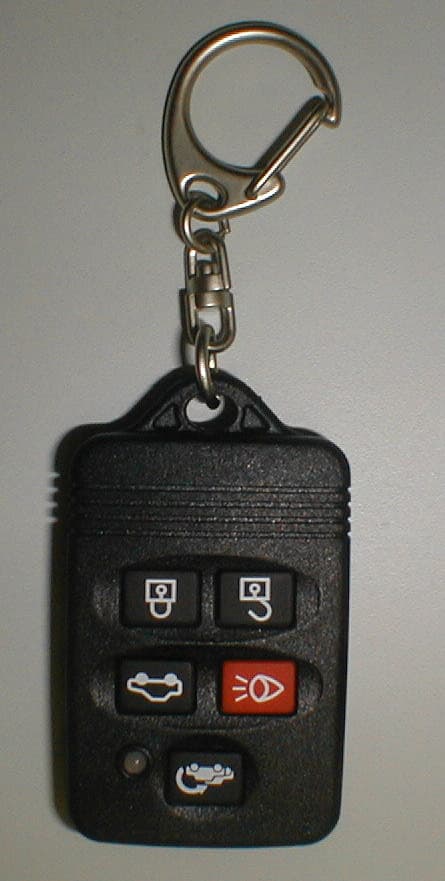 Security R/C Transmitter - FCC ID ELGTX4B - DesignTech International Inc