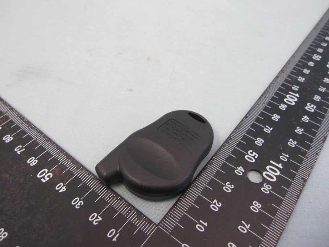 R/C Transmitter - FCC ID ELV113 - Nutek Corporation (3)