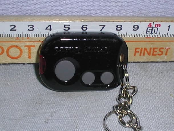 Car Alarm Transmitter - FCC ID ELV119S - Nutek Corporation (2)