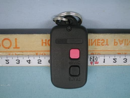 Remote Control Transmitter - FCC ID ELVAT1B - Nutek Corporation (2)