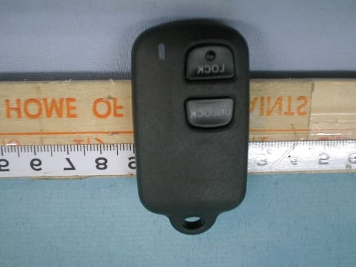 Remote Control Transmitter - FCC ID ELVAT1B - Nutek Corporation (4)