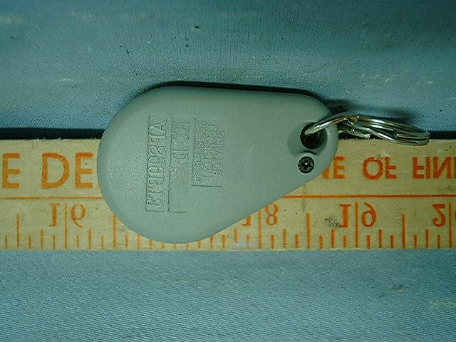 Car Alarm Transmitter - FCC ID ELVATOA - Nutek Corporation (2)