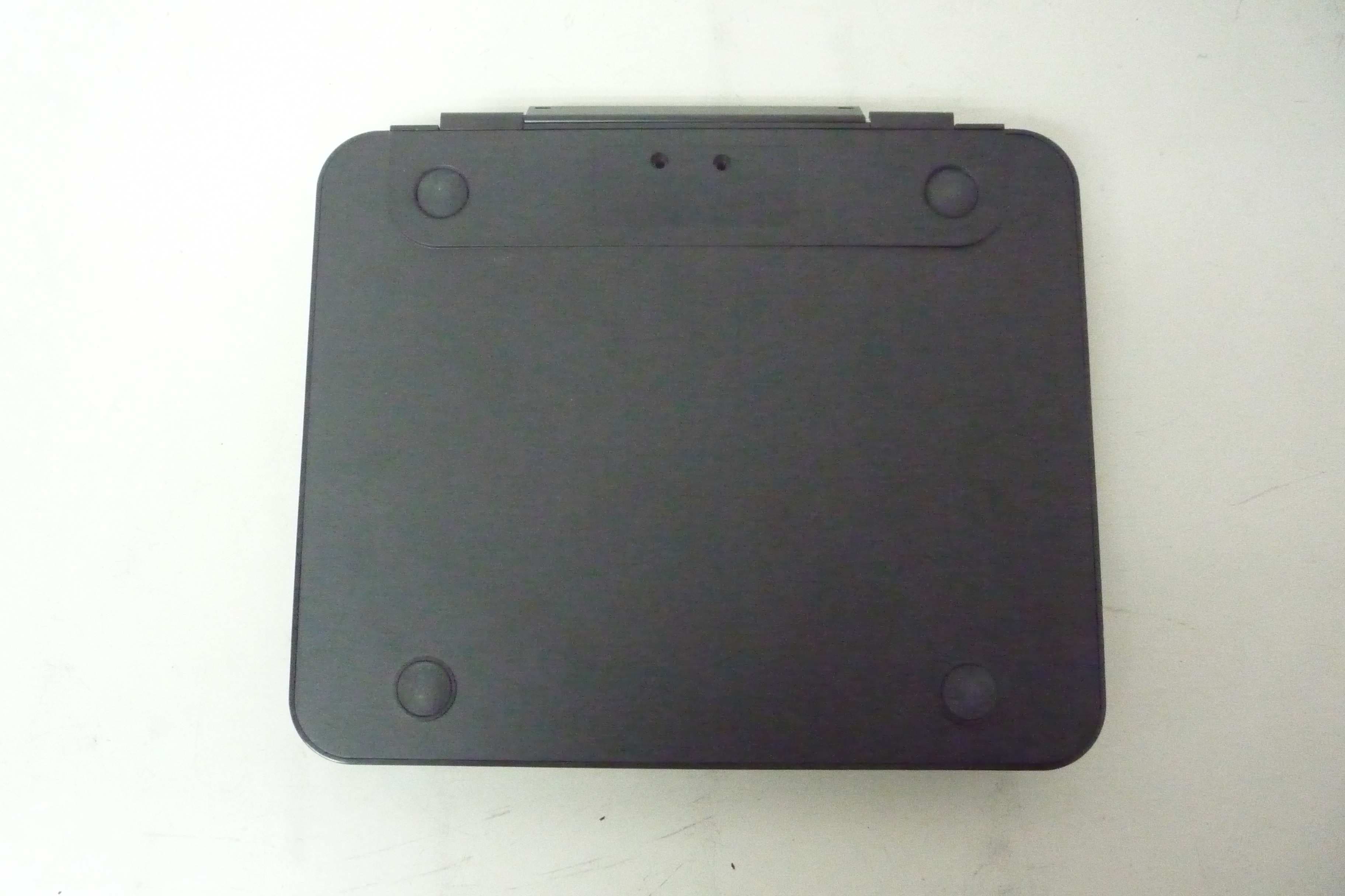 iPad2 Keyboard Capsule - FCC ID EMJKRF-ICAP14 - Primax Electronics Ltd