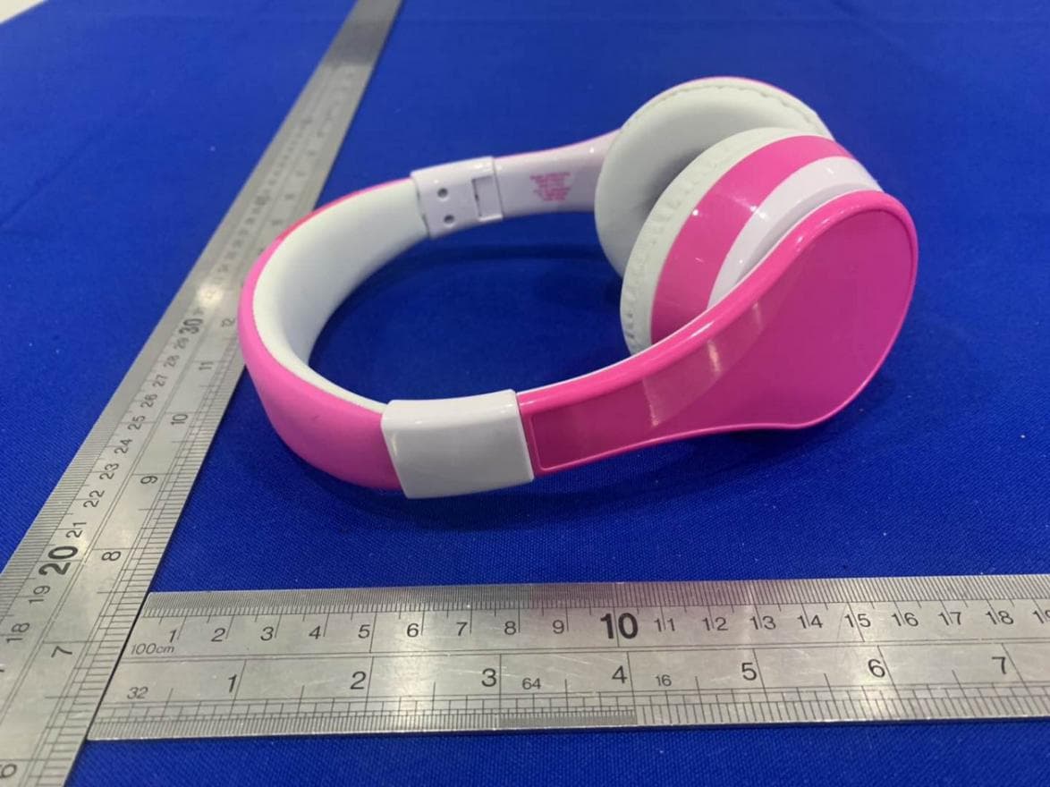 B52 Bluetooth Headphones - FCC ID EMOB52A - SDI Technologies Inc. (4)