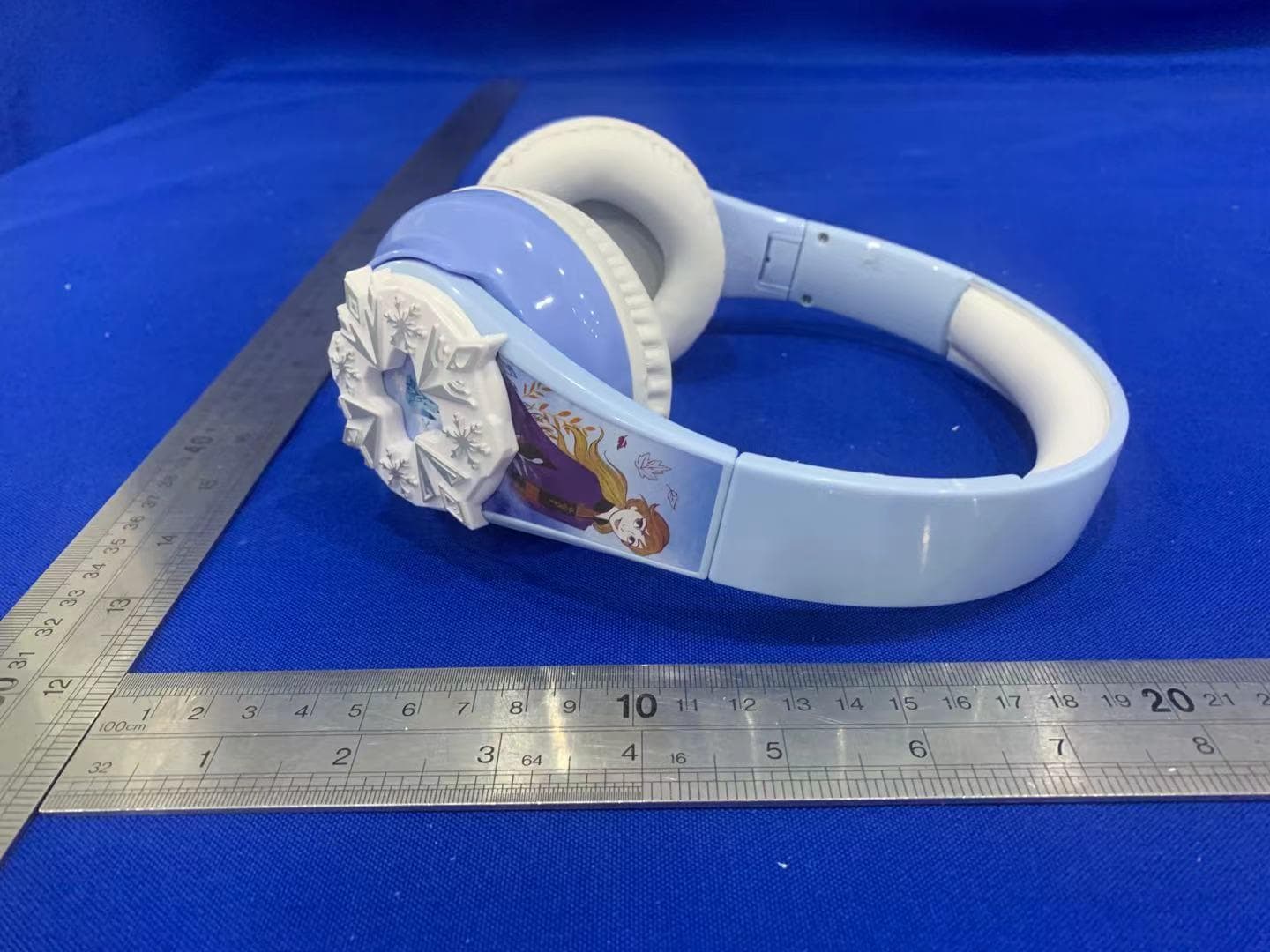 Character Bluetooth Headphones - FCC ID EMOB64A - SDI Technologies Inc. (5)