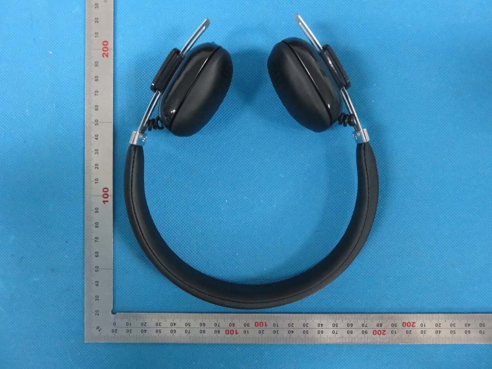 Bluetooth Wireless Headphones - FCC ID EMOIB81 - SDI Technologies Inc. (2)