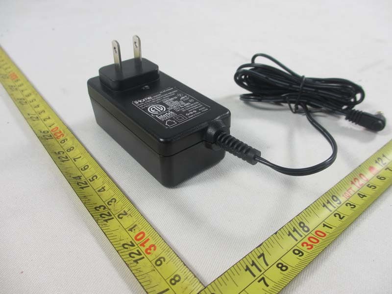 NFC Bluetooth Portable Rechargeable Speaker System - FCC ID EMOIBN48 - SDI Technologies Inc. (3)