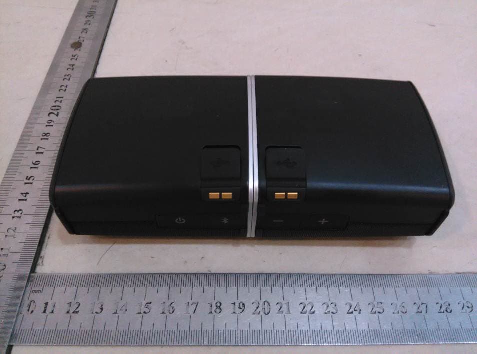 Rechargeable Bluetooth Stereo Speakers with Charging Base - FCC ID EMOIBT11 - SDI Technologies Inc. (3)