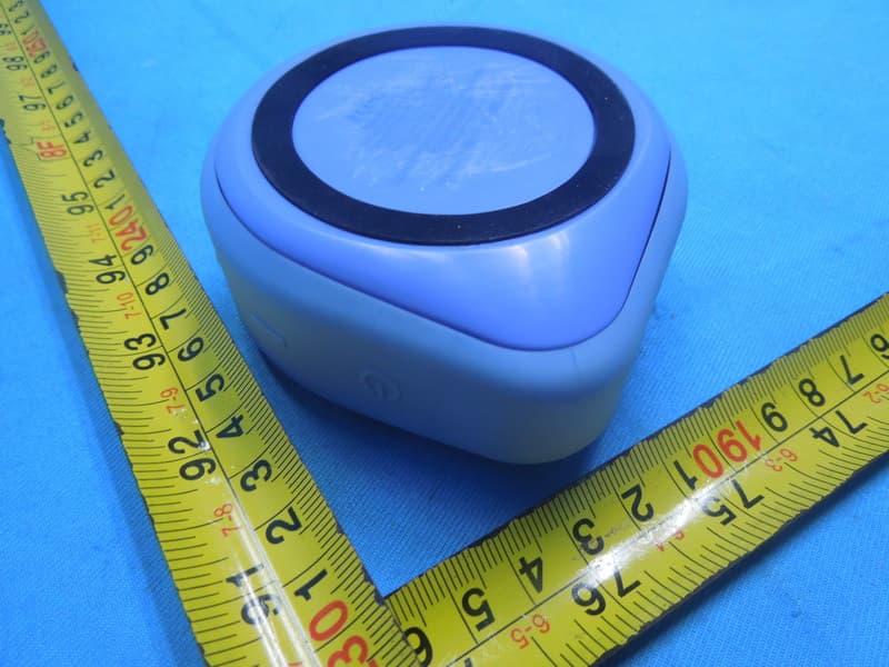Splashproof Wireless Speaker with Speakerphnoe - FCC ID EMOIBT15 - SDI Technologies Inc. (3)