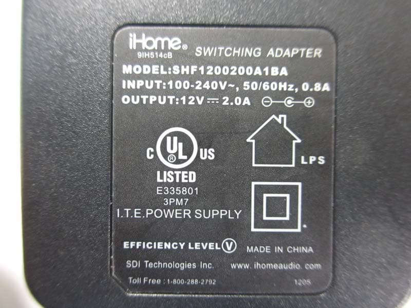 Portable Stereo Bluetooth Speaker - FCC ID EMOIBT25 - SDI Technologies Inc.