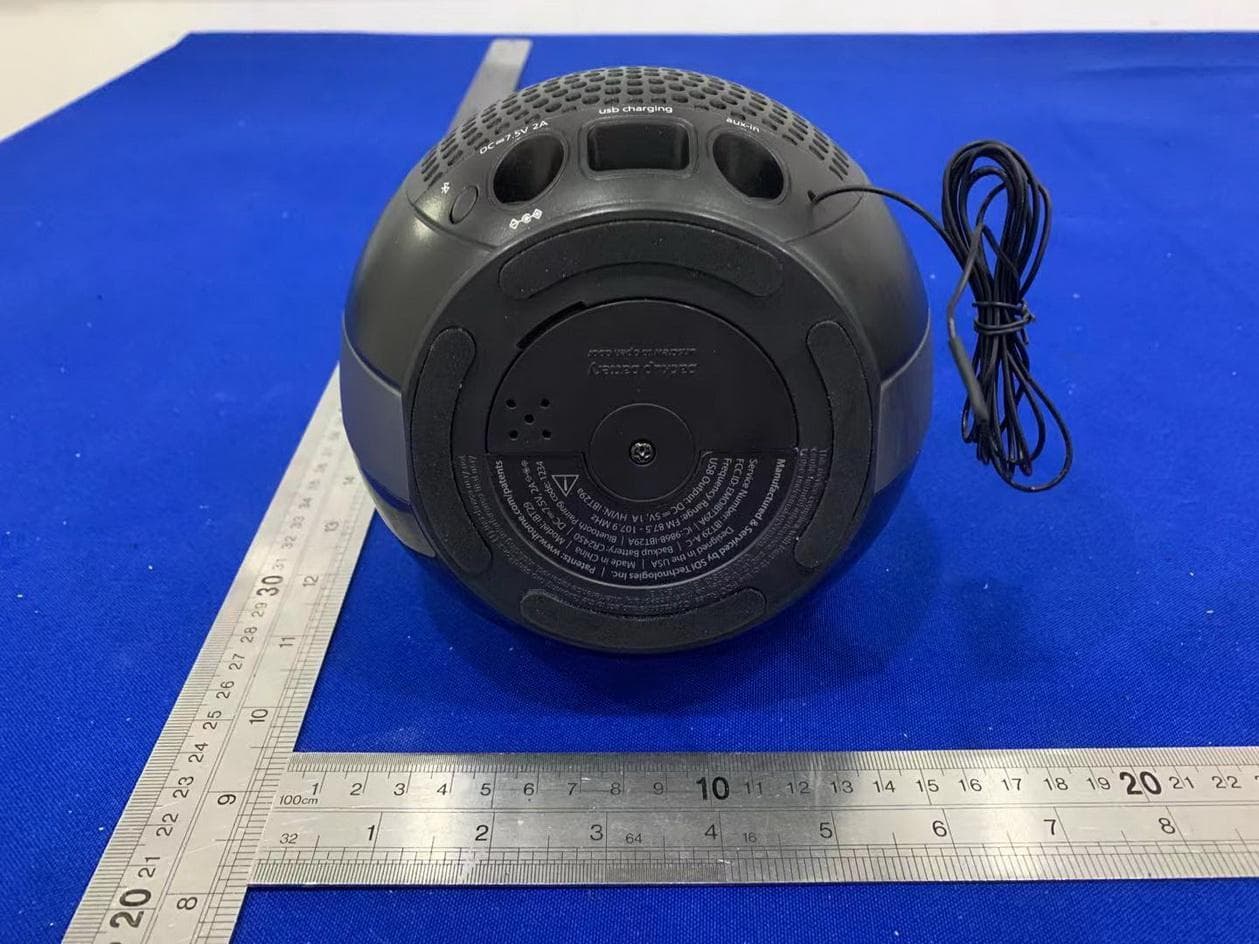 Bluetooth Color Changing Dual Alarm Clock Radio with USB Charging for Mobile Devices - FCC ID EMOIBT29A - SDI Technologies Inc. (2)
