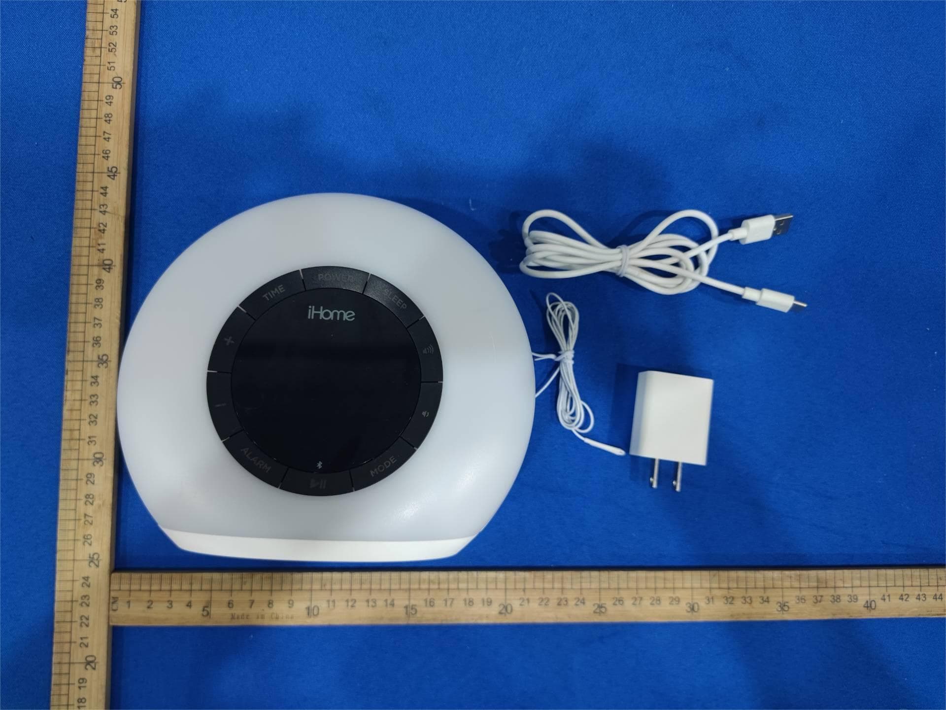 BLUETOOTH COLOR CHANGING USB CHARGING & FM CLOCK RADIO - FCC ID EMOIBT32A - SDI Technologies Inc.