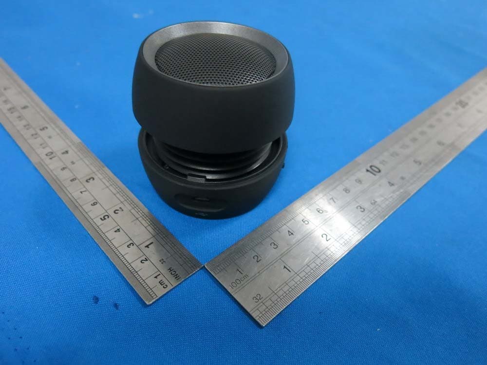 Bluetooth Rechargeable Mini Speaker - FCC ID EMOIBT72N - SDI Technologies Inc. (2)