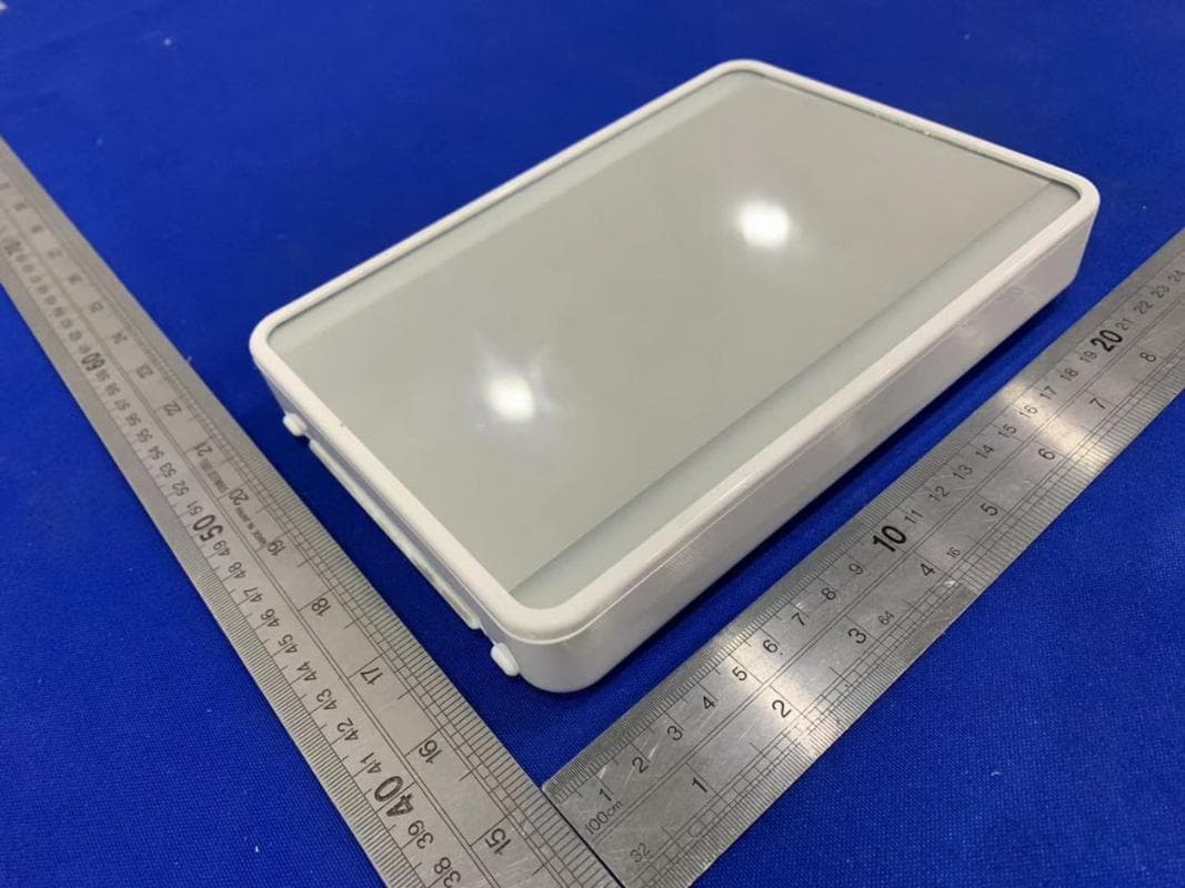 Portable Rechargeable Flat Panel LED Vanity Mirror with Wireless Speaker - FCC ID EMOICVBT20A - SDI Technologies Inc. (2)