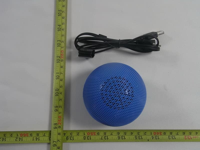 Portable Rechargeable Bluetooth Speaker - FCC ID EMOIDM8 - SDI Technologies Inc. (3)