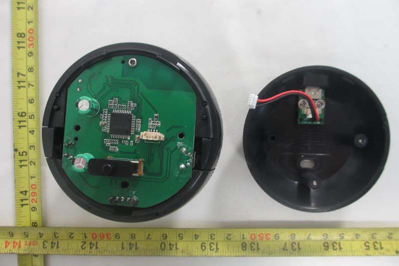 Portable rechargeable bluetooth speaker - FCC ID EMOIDM8N1 - SDI Technologies Inc. (3)