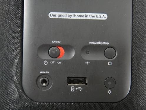 Wireless iHome Speaker System - FCC ID EMOIW3 - SDI Technologies Inc.