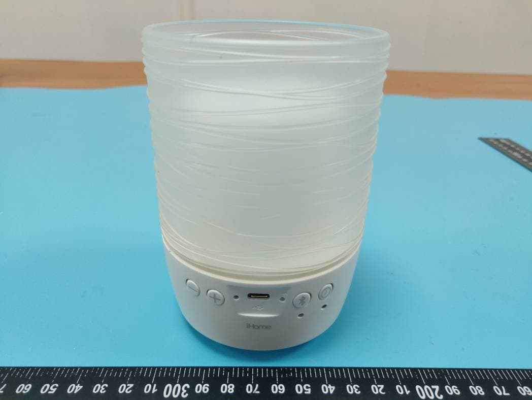 Portable Meditative Light & Sound Therapy Candle - FCC ID EMOIZBT110A - SDI Technologies Inc. (2)