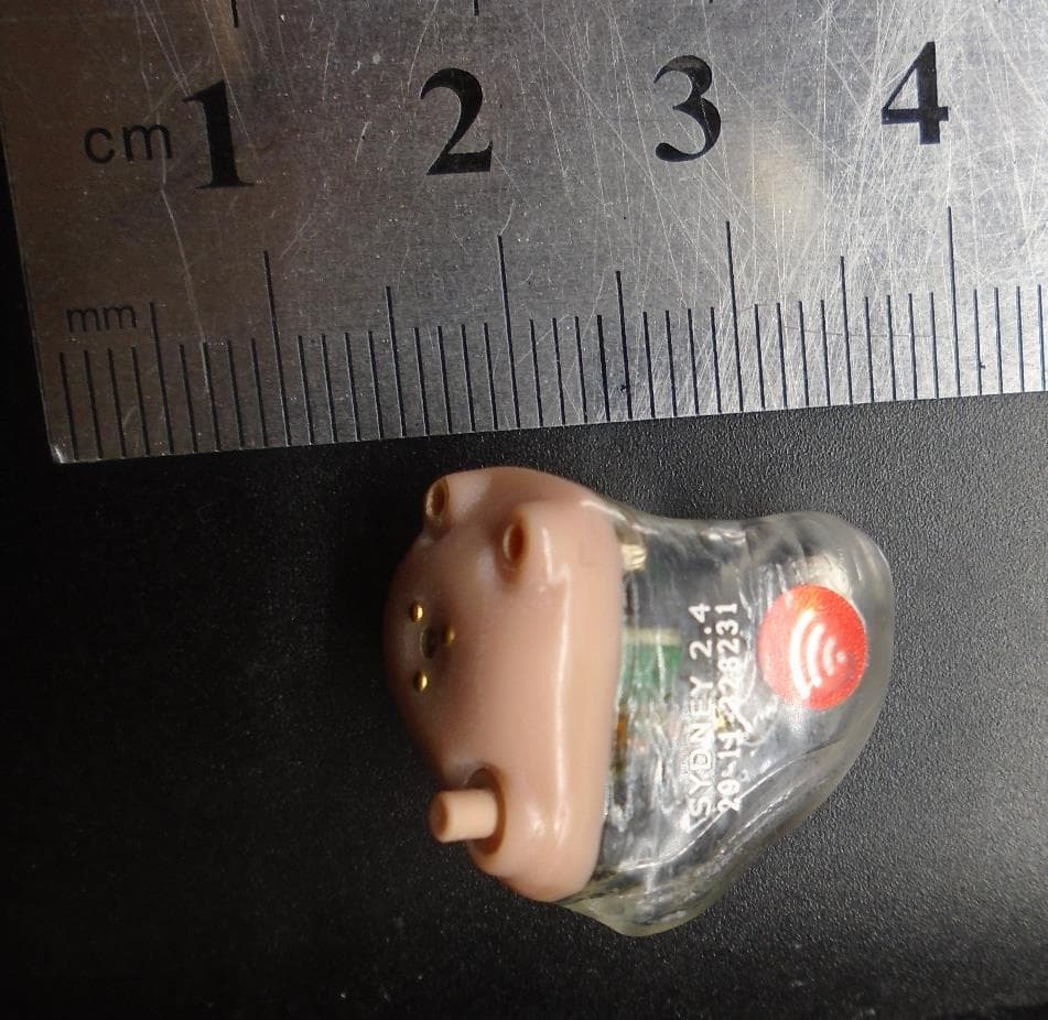Livio - FCC ID EOA-24LIVIOITER - Starkey Laboratories Inc (3)