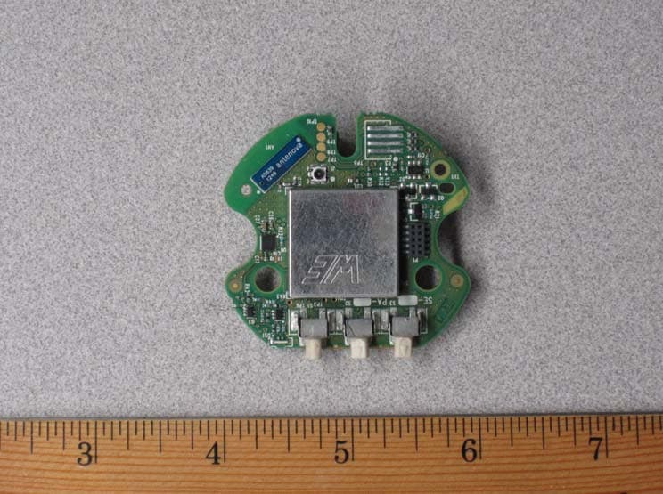 Two-Way RF Transceiver Module - FCC ID EROCWD07343 - Crestron Electronics Inc