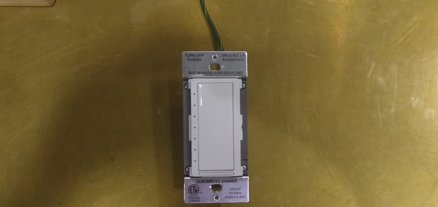 RF Wireless Transceiver intended to operate as part of a Crestron wireless system. - FCC ID EROCWD7807 - Crestron Electronics Inc (3)