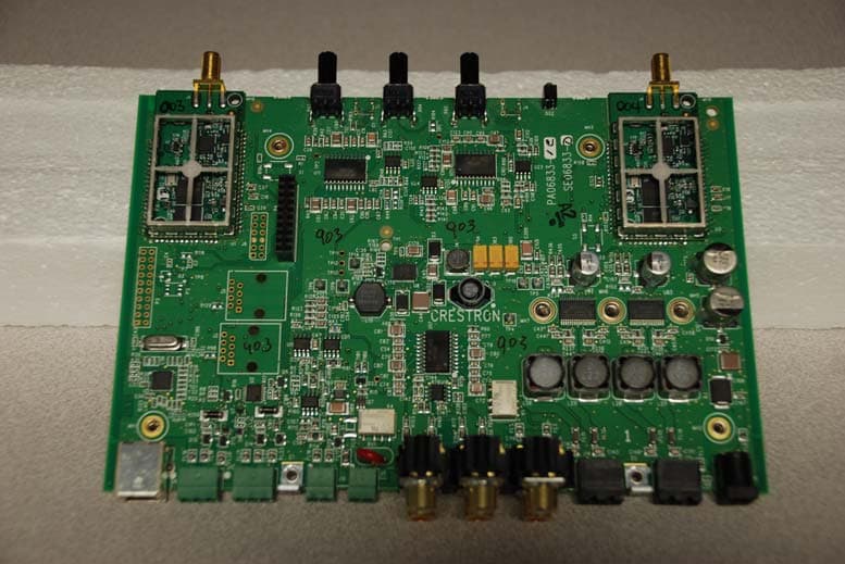 Dual Channel Wireless Microphone Receiver with Frequency Hopping Transmitter - FCC ID EROMP-FS-RX2 - Crestron Electronics Inc (2)