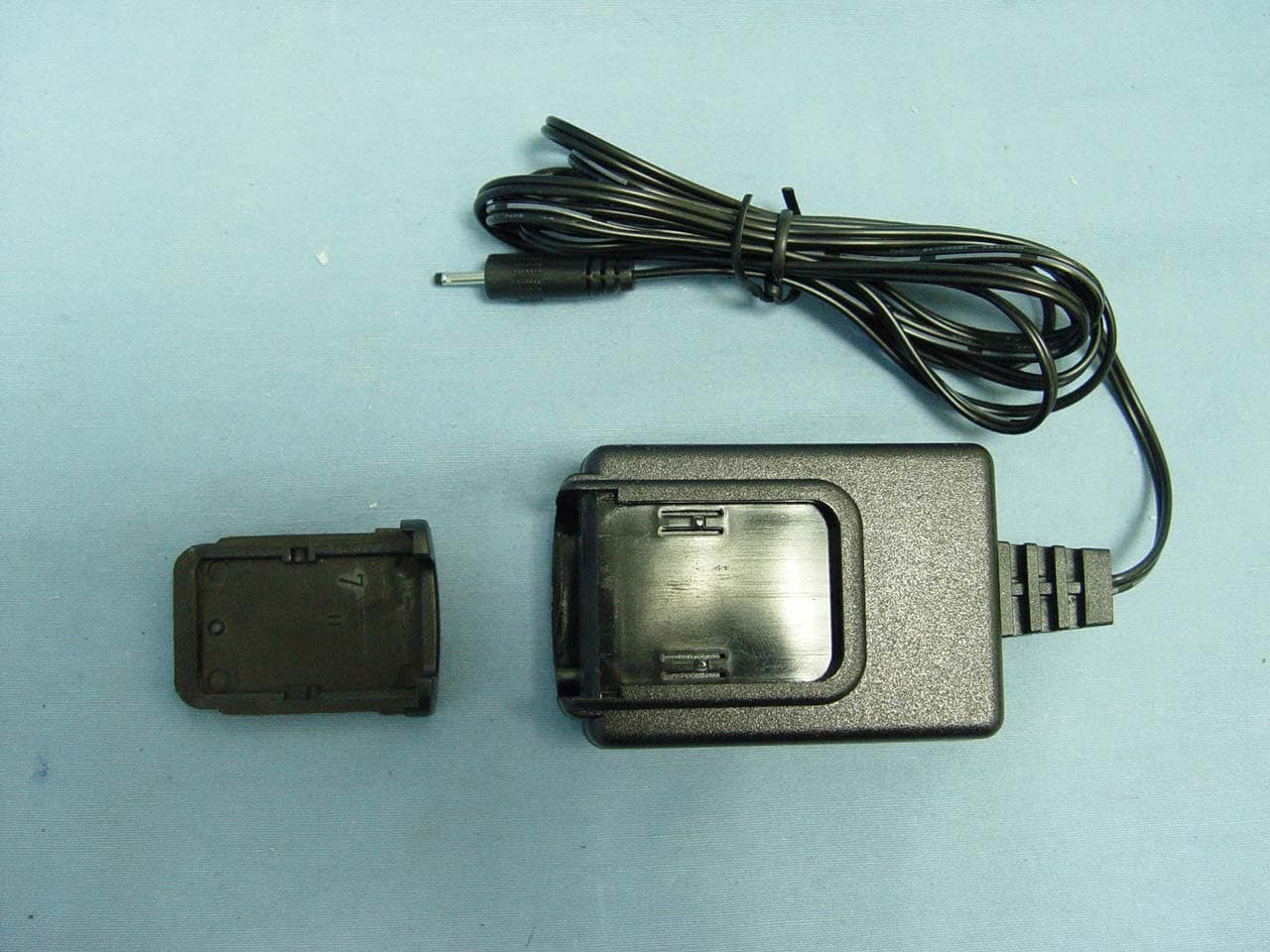 Bluetooth Audio Dongle - FCC ID ESNBT002D - Kinpo Electronics Inc