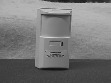DSC - Part 15 Security/Remote Control Transmitter - FCC ID ESV-0407-6 - Bosch Security Systems LLC (2)