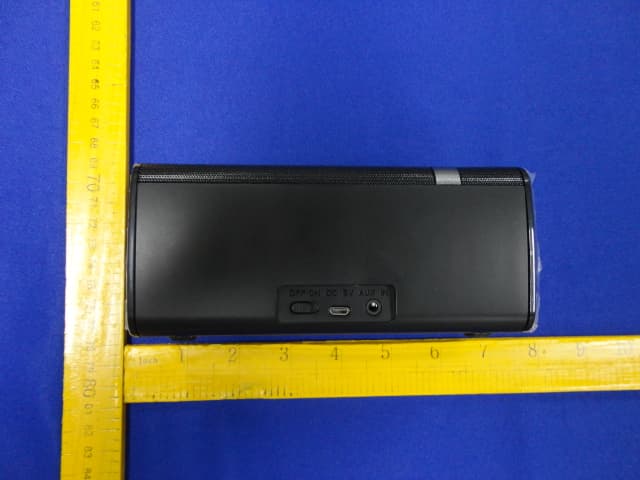 Bluetooth Speaker - FCC ID ESXCSBT22 - Guangzhou Panyu Juda Car Audio Equipment Co.,Ltd. (4)