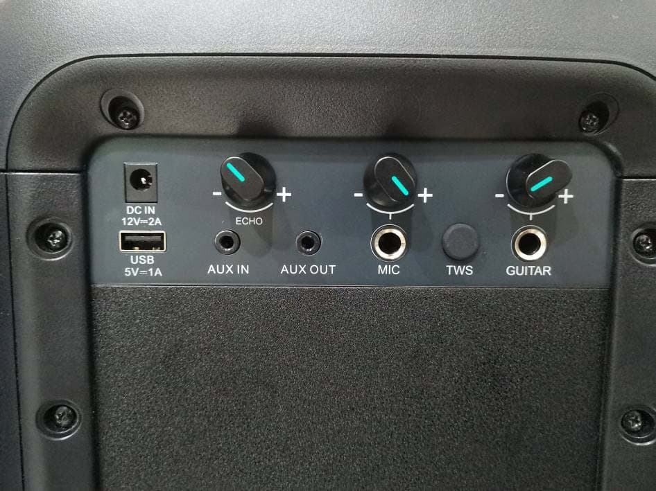 Party Speaker - FCC ID ESXHP100 - Guangzhou Panyu Juda Car Audio Equipment Co.,Ltd.