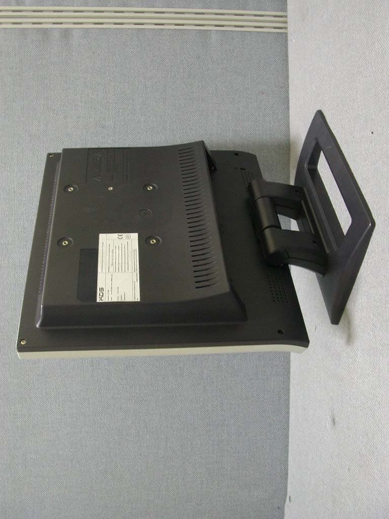 15� LCD Monitor - FCC ID EVOCT1504 - Korea Data Systems Co Ltd (4)
