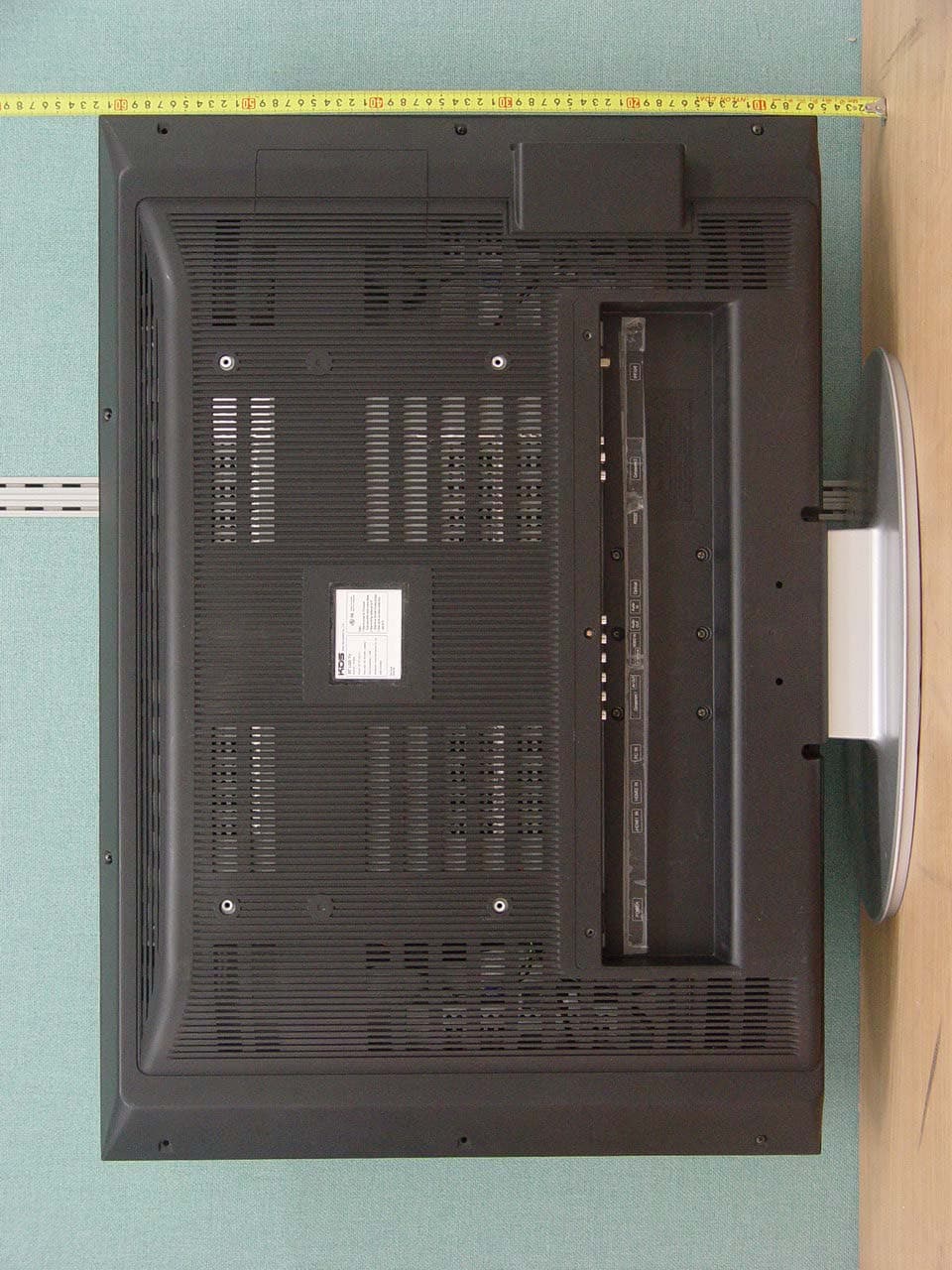 32" LCD TV  MONITOR - FCC ID EVOKLT3202 - Korea Data Systems Co Ltd