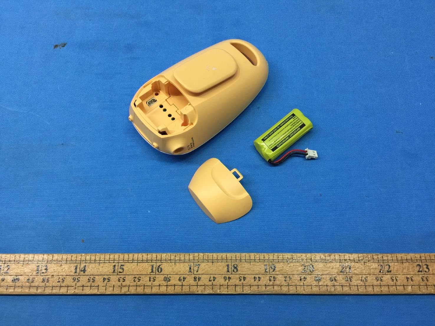 Video Monitor - Parent Unit - FCC ID EW7780-9388-01 - VTech Telecommunications Ltd