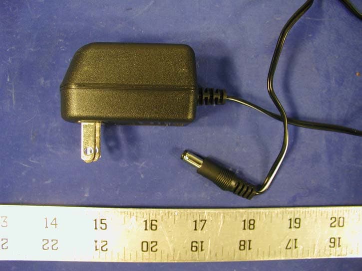 900MHz Wireless E-Mail Device - FCC ID EW780-1005-00 - VTech Telecommunications Ltd (2)